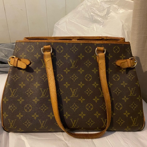 Louis Vuitton Handbags - Lv bag